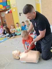 09ab4775 019b 4caecba d400497f8b23