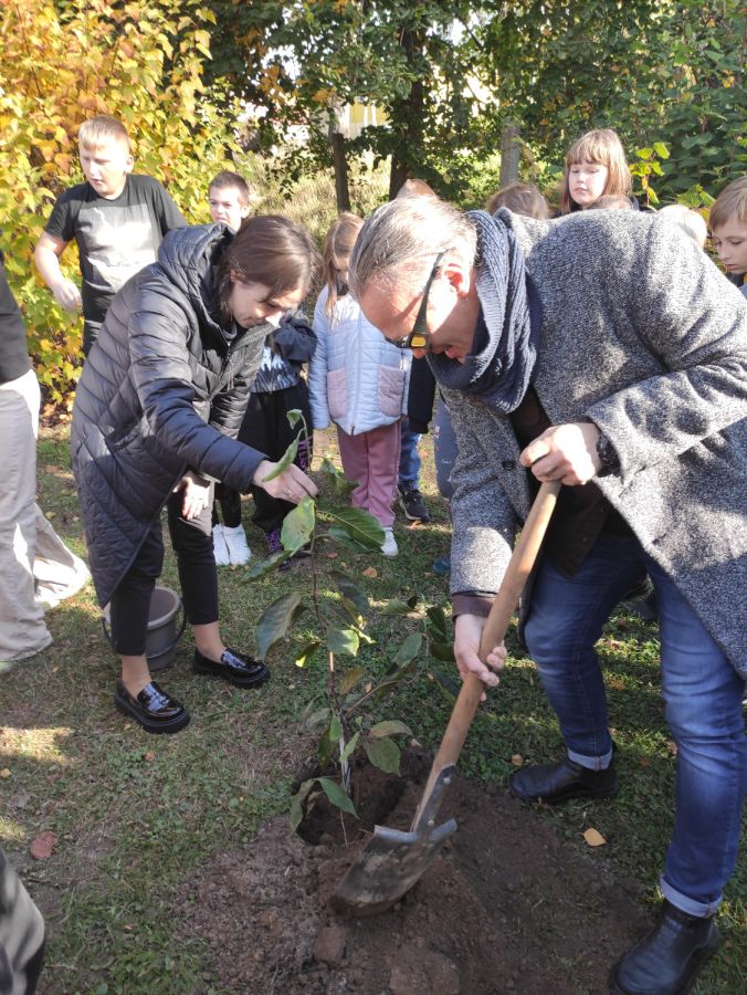 1729241879842 1729241879842