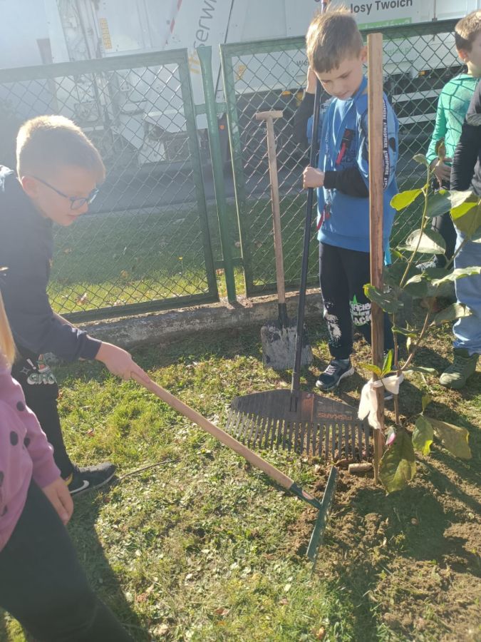 PHOTO 2024 10 22 13 04 55 PHOTO 2024 10 22 13 04 55