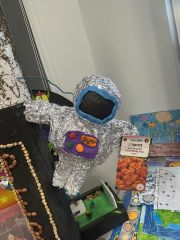 600897072 1340319784774353 n